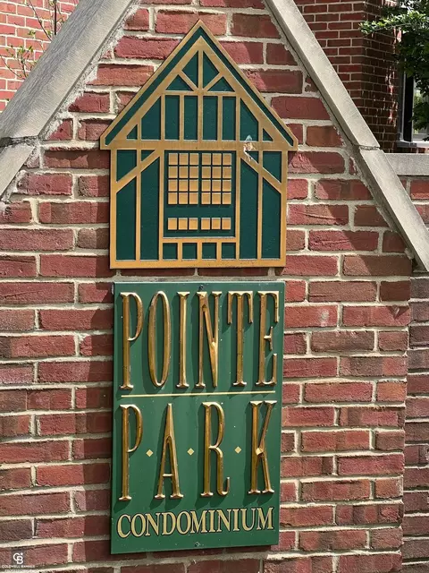 24 Pointe Park Unit Apt 24 On 2nd #FL GROSSE, Pointe Park, MI 48230