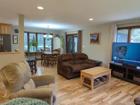 1580 Stoneville, Ishpeming, MI 49849 photo 3
