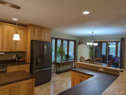 1580 Stoneville, Ishpeming, MI 49849 photo 8