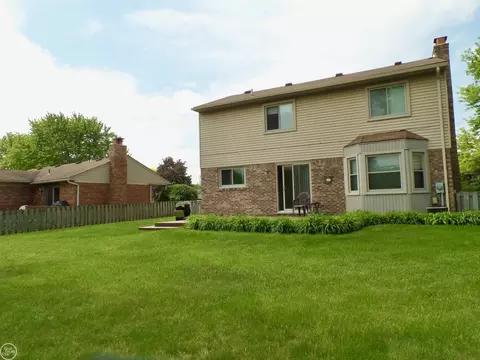 Exterior - 47100 Blossom, Macomb, MI 48044 photo 11 of 16