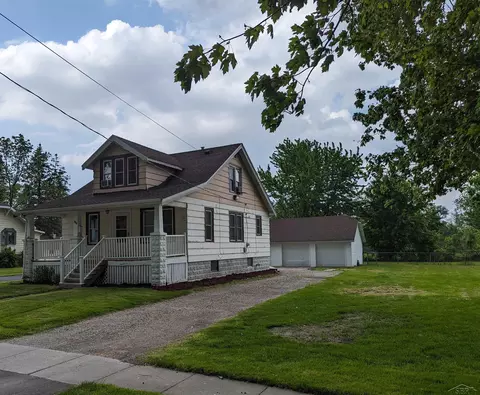 346 W Lynn, Saginaw, MI 48604