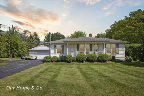 2121 S Genesee, Burton, MI 48519