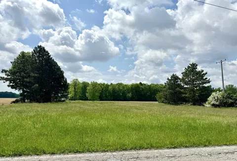 3660 Copas, Owosso, MI 48867