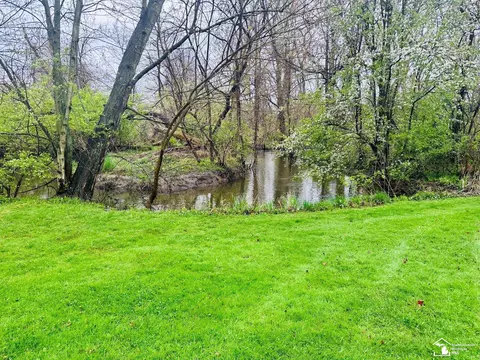 Other - 2057 W Stateline, Temperance, MI 48182 photo 3 of 10