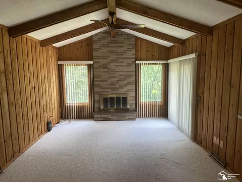 Living - 2057 W Stateline, Temperance, MI 48182 photo 1 of 2