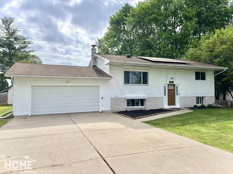 800 N Thomas, Saginaw, MI 48609