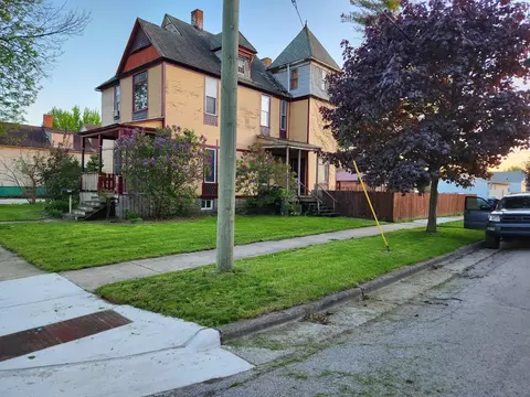 1302 Webster, Bay City, MI 48708