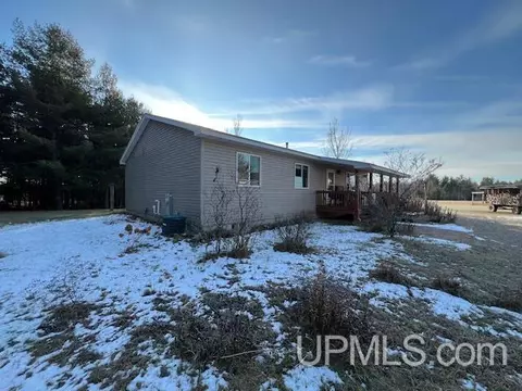 N17069 Rainbow, Pembine T-wi, WI 54156