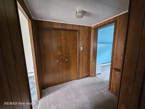 Entry Way - 203 Bacon, Bad Axe, MI 48413 photo 4 of 5