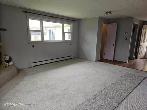 Living - 203 Bacon, Bad Axe, MI 48413 photo 7 of 7