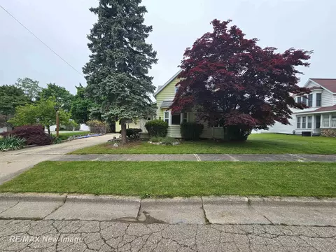 Exterior - 203 Bacon, Bad Axe, MI 48413 photo 5 of 27