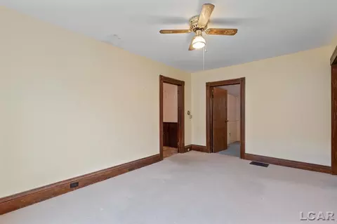 808 Chestnut, Adrian, MI 49221 photo 3