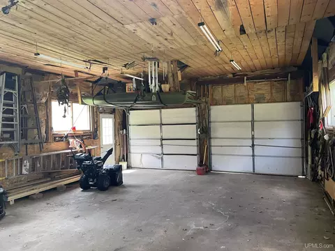 N5744 County Rd H15, Shingleton, MI 49884 photo 6