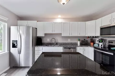35333 Forest, Wayne, MI 48184 photo 30