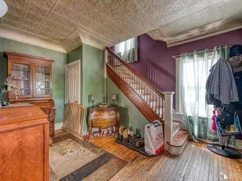 146 N Macomb, Monroe, MI 48162 photo 2