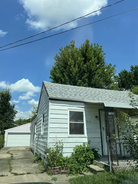 2101 Judd, Burton, MI 48529