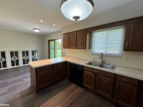 Kitchen - 70160 Hicks, Armada, MI 48005 photo 1 of 2