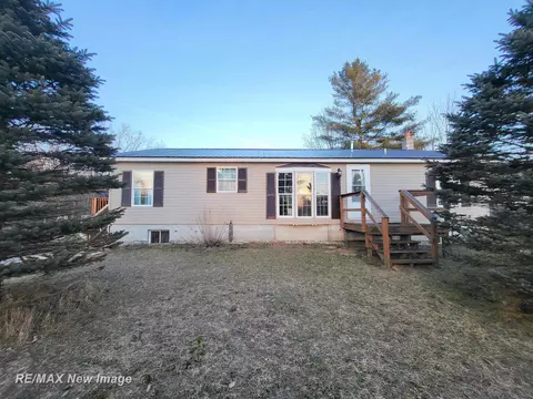 7305 Blackmar, Birch Run, MI 48415