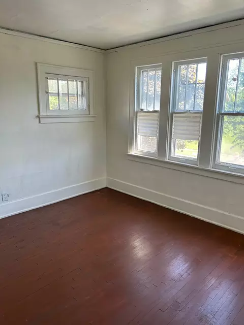 Bedroom - 201 E Hamilton, Flint, MI 48505 photo 1 of 2