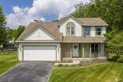 6867 Indigo Creek Ct, Temperance, MI 48182