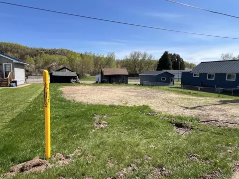 787 S S Pne, Ishpeming, MI 49849