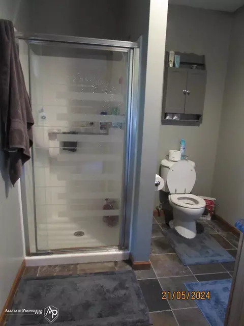 Bath - 8025 E Potter, Davison, MI 48423 photo 2 of 3