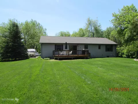 Exterior - 8025 E Potter, Davison, MI 48423 photo 8 of 8