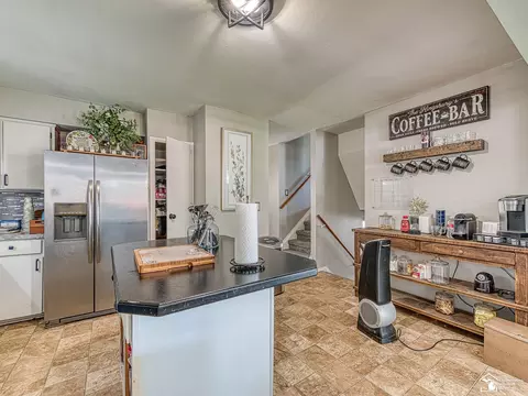 9780 Cass, Taylor, MI 48180 photo 9