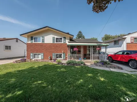 9780 Cass, Taylor, MI 48180 photo 31