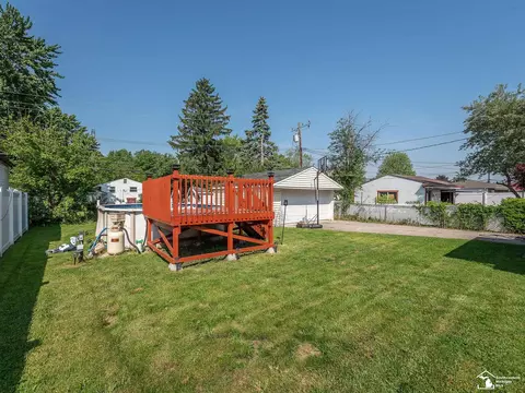 9780 Cass, Taylor, MI 48180 photo 30