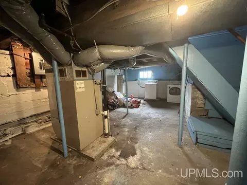 308 Spruce, Munising, MI 49862 photo 17