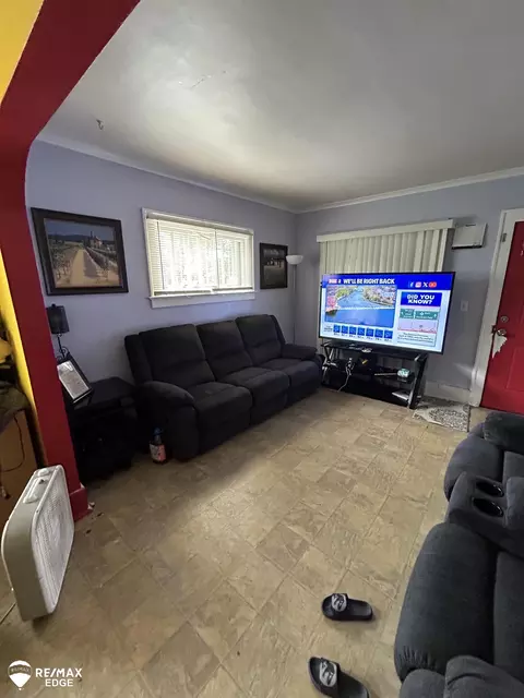 1713 Stevenson, Flint, MI 48504 photo 3