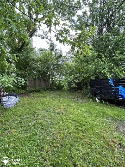 1713 Stevenson, Flint, MI 48504 photo 7