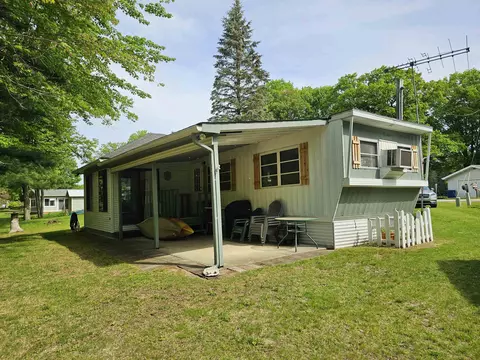 3259 Beaver, Gladwin, MI 48624