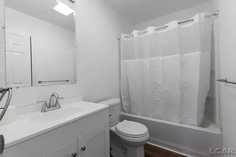 Bath - 1130 Lowe, Adrian, MI 49221 photo 1 of 2
