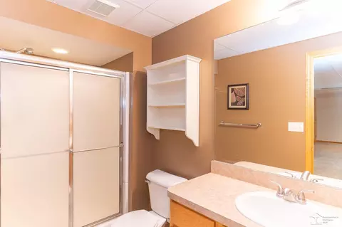 Bath - 715 St Anne, Monroe, MI 48162 photo 6 of 6