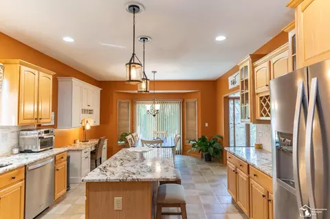 Kitchen - 715 St Anne, Monroe, MI 48162 photo 2 of 2
