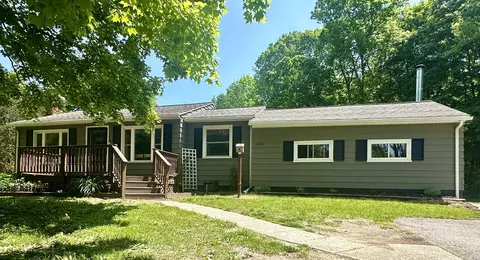 11722 E Lansing, Durand, MI 48429