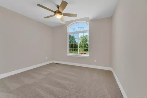 49242 Langford, Macomb, MI 48044 photo 21