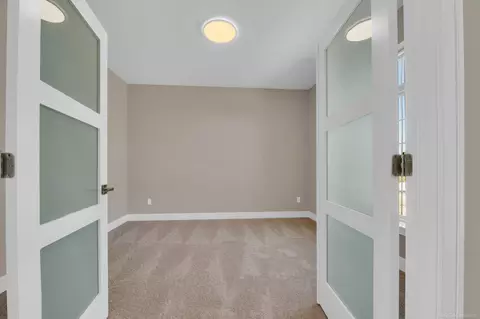 49242 Langford, Macomb, MI 48044 photo 4
