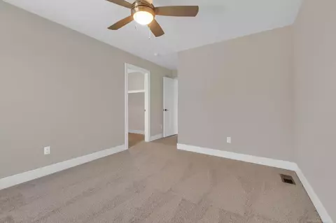 49242 Langford, Macomb, MI 48044 photo 28