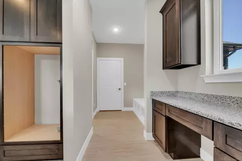 49242 Langford, Macomb, MI 48044 photo 16