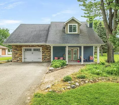 7830 Mielke, Freeland, MI 48623
