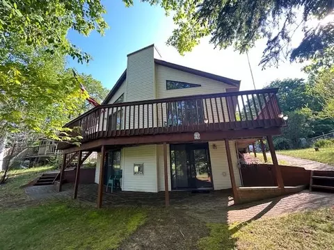 752 Rivers Ter, Gladwin, MI 48624