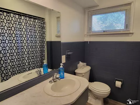 Bath - 2353 9th, Monroe, MI 48162 photo 1 of 1