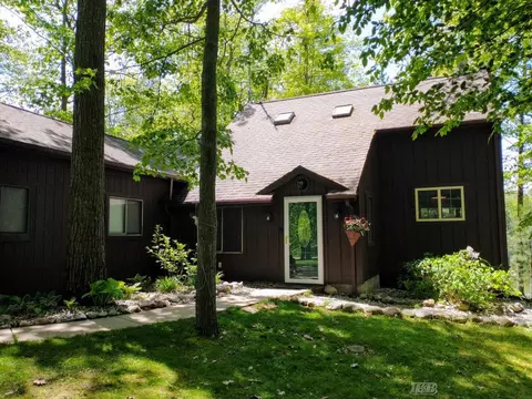 5097 Ruby, Gladwin, MI 48624 photo 4
