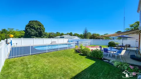 4872 E Dunbar, Monroe, MI 48161 photo 30