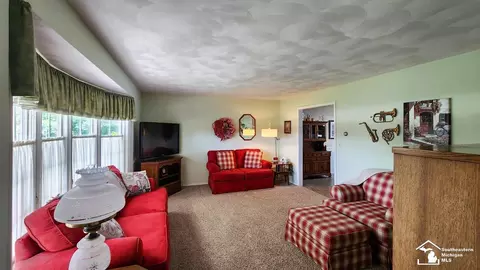 4872 E Dunbar, Monroe, MI 48161 photo 13