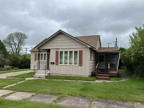 413 Amber, Iron River, MI 49935