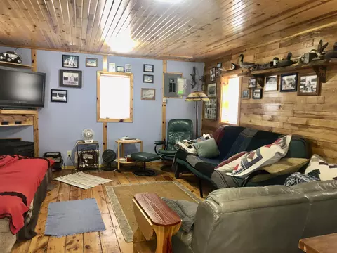 206 W W Park, Harrison, MI 48625 photo 16